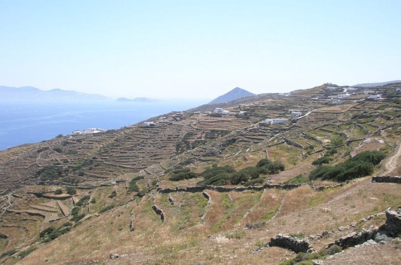 Cyclades building land